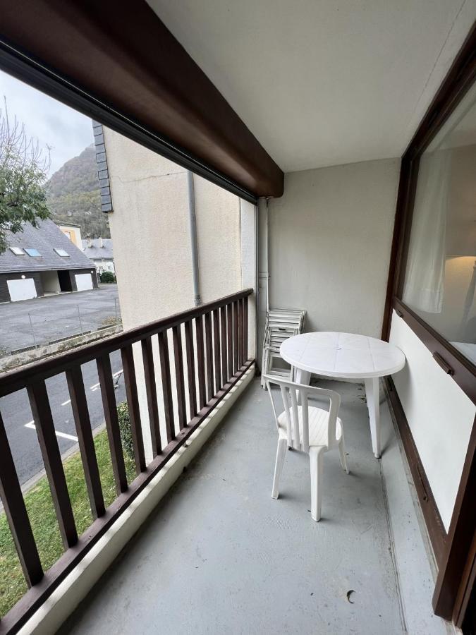 Appt T2 4 Pers Saint Lary Centre Village Parking Exterior photo